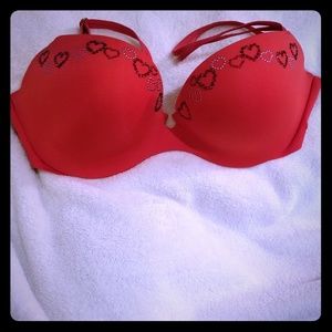 LOWEST PRICE! $8             Victoria's Secret Bra
